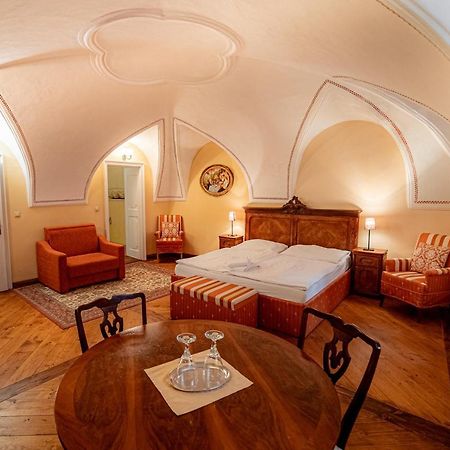 Penzion Cosmopolitan Ii. Banská Štiavnica Eksteriør bilde