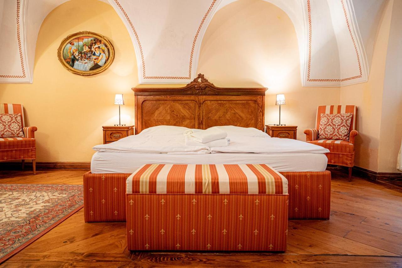 Penzion Cosmopolitan Ii. Banská Štiavnica Rom bilde