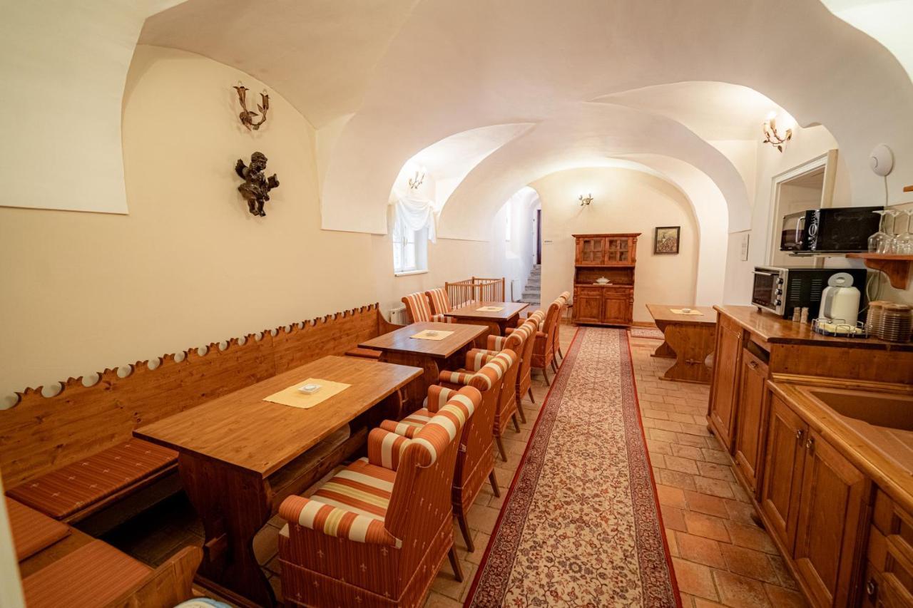 Penzion Cosmopolitan Ii. Banská Štiavnica Eksteriør bilde