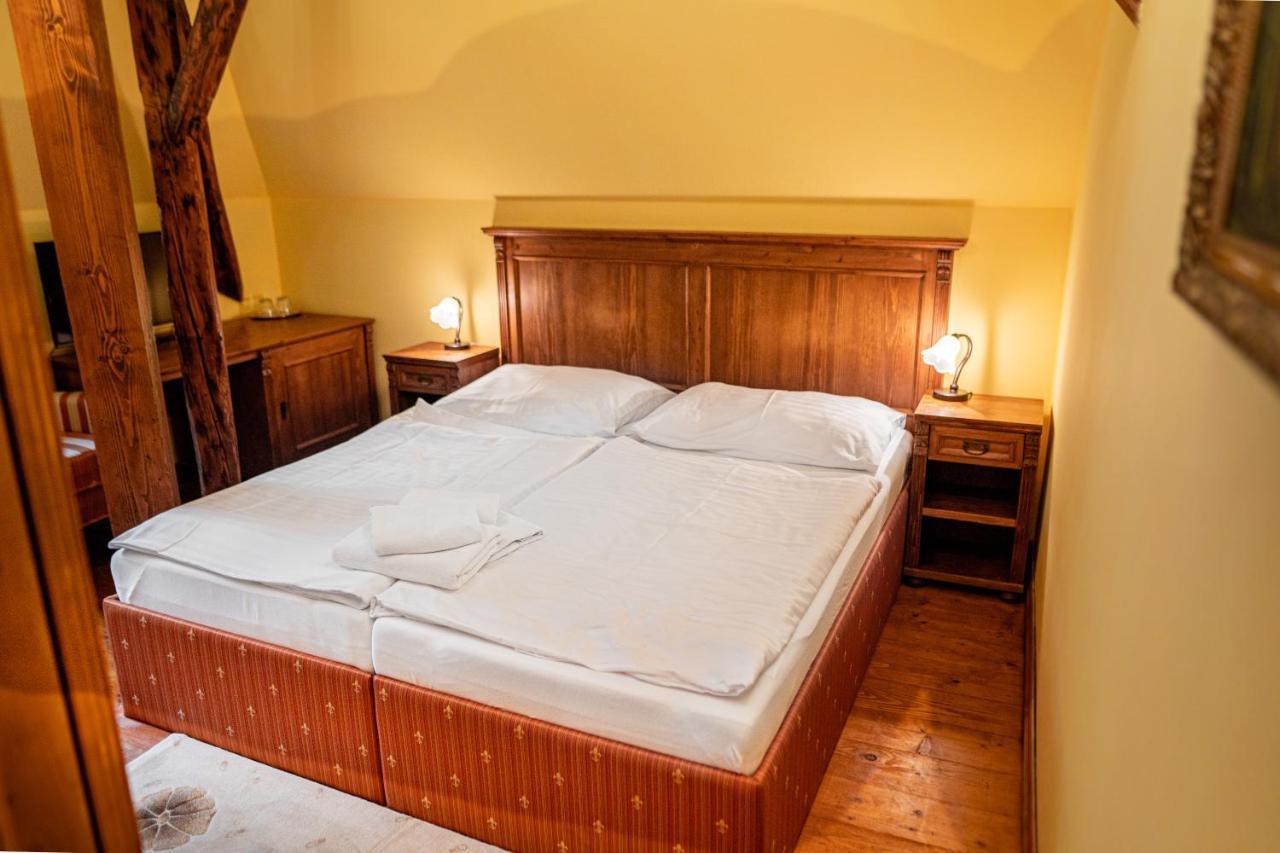 Penzion Cosmopolitan Ii. Banská Štiavnica Rom bilde