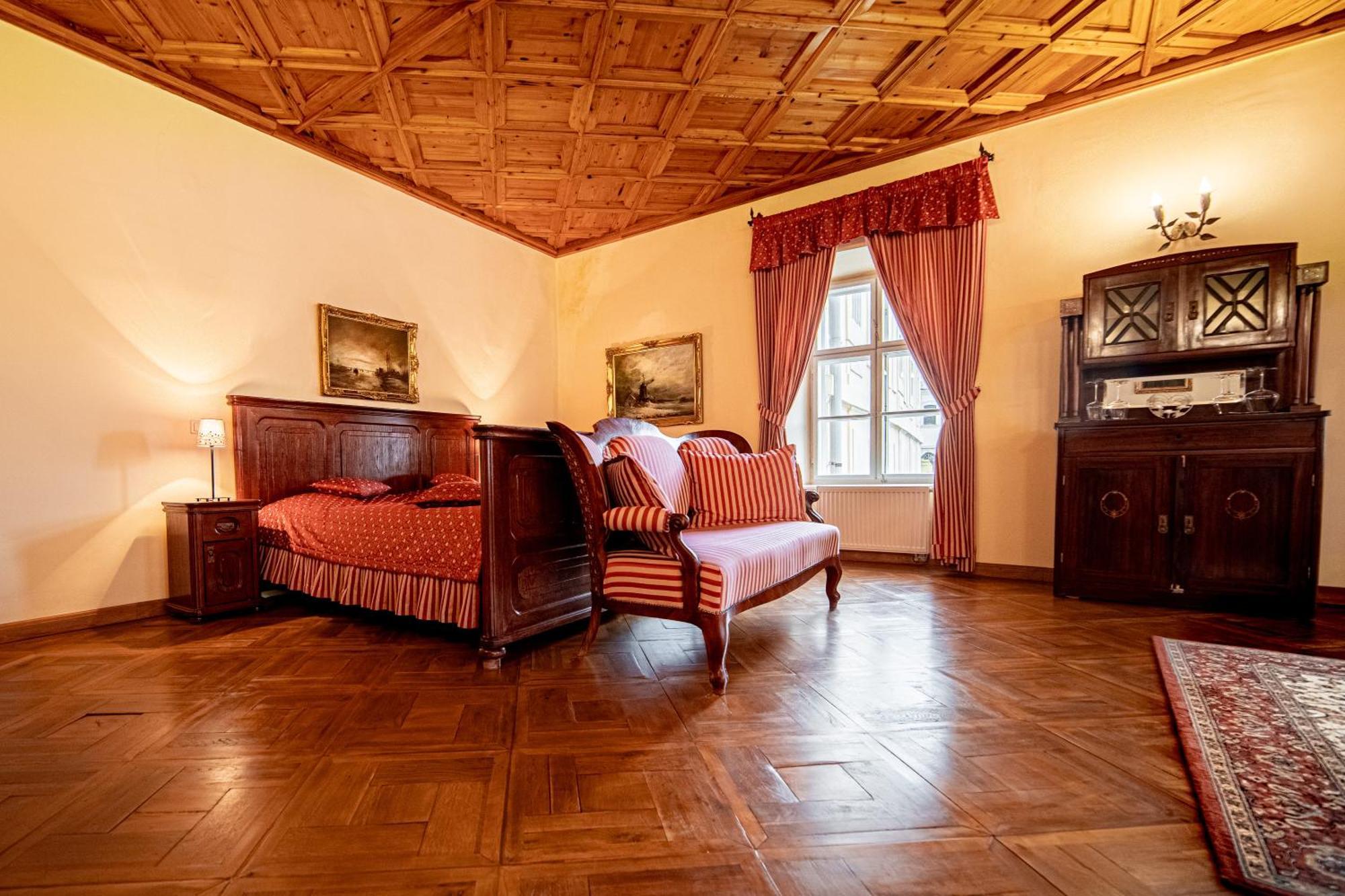 Penzion Cosmopolitan Ii. Banská Štiavnica Rom bilde