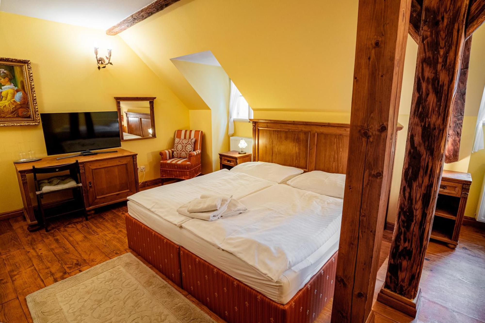 Penzion Cosmopolitan Ii. Banská Štiavnica Rom bilde
