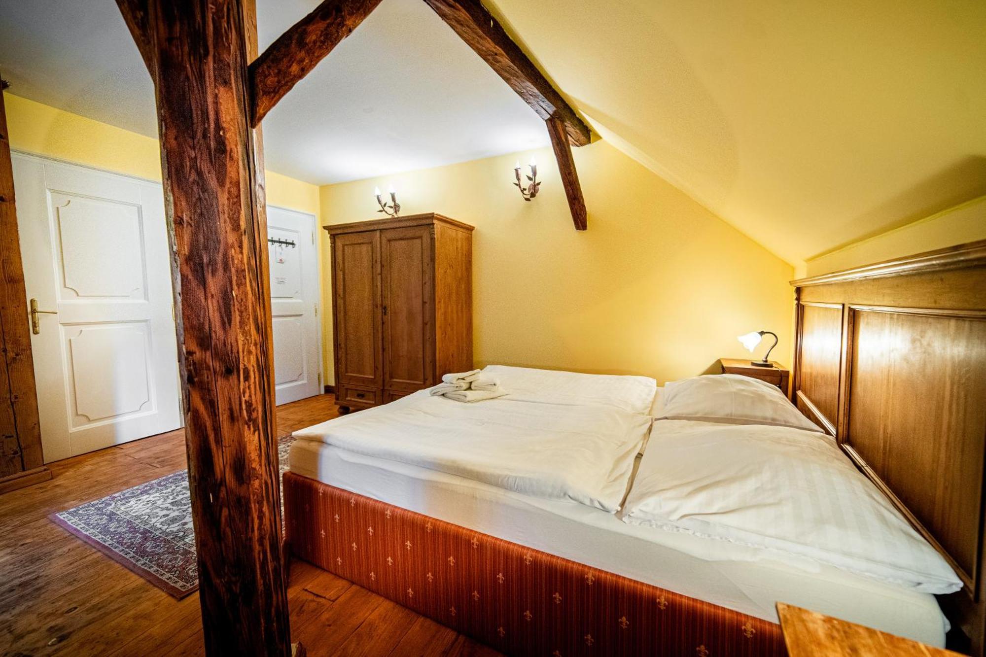 Penzion Cosmopolitan Ii. Banská Štiavnica Rom bilde