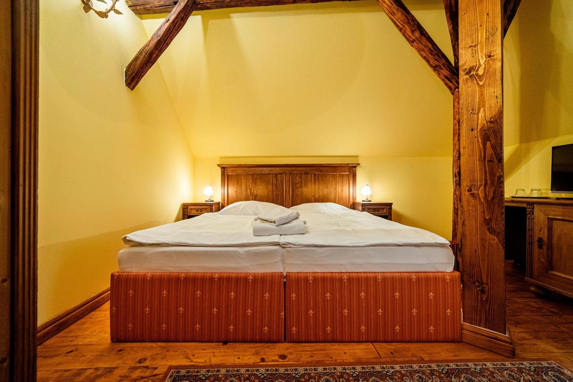 Penzion Cosmopolitan Ii. Banská Štiavnica Rom bilde
